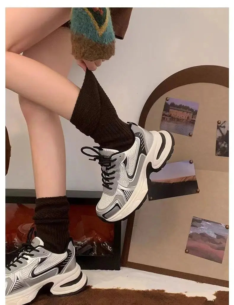 Women's Fashion Sneakers 2024 New Casual Running Sneakers Design Luxury Women's Shoes Breathable Tennis Shoes Platform Shoes