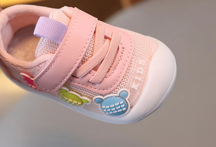 2025 New Baby Soft Sole Non-slip Mesh Breathable Fresh Cute Boys and Girls Comfortable Sport Leisure Toddler Walking Shoes
