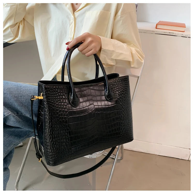 2024 New Crocodile Leather Women's Handbag Tote Bag Large Capacity Shoulder Messenger Bag Commuter Luxury Fashion Portable Bags