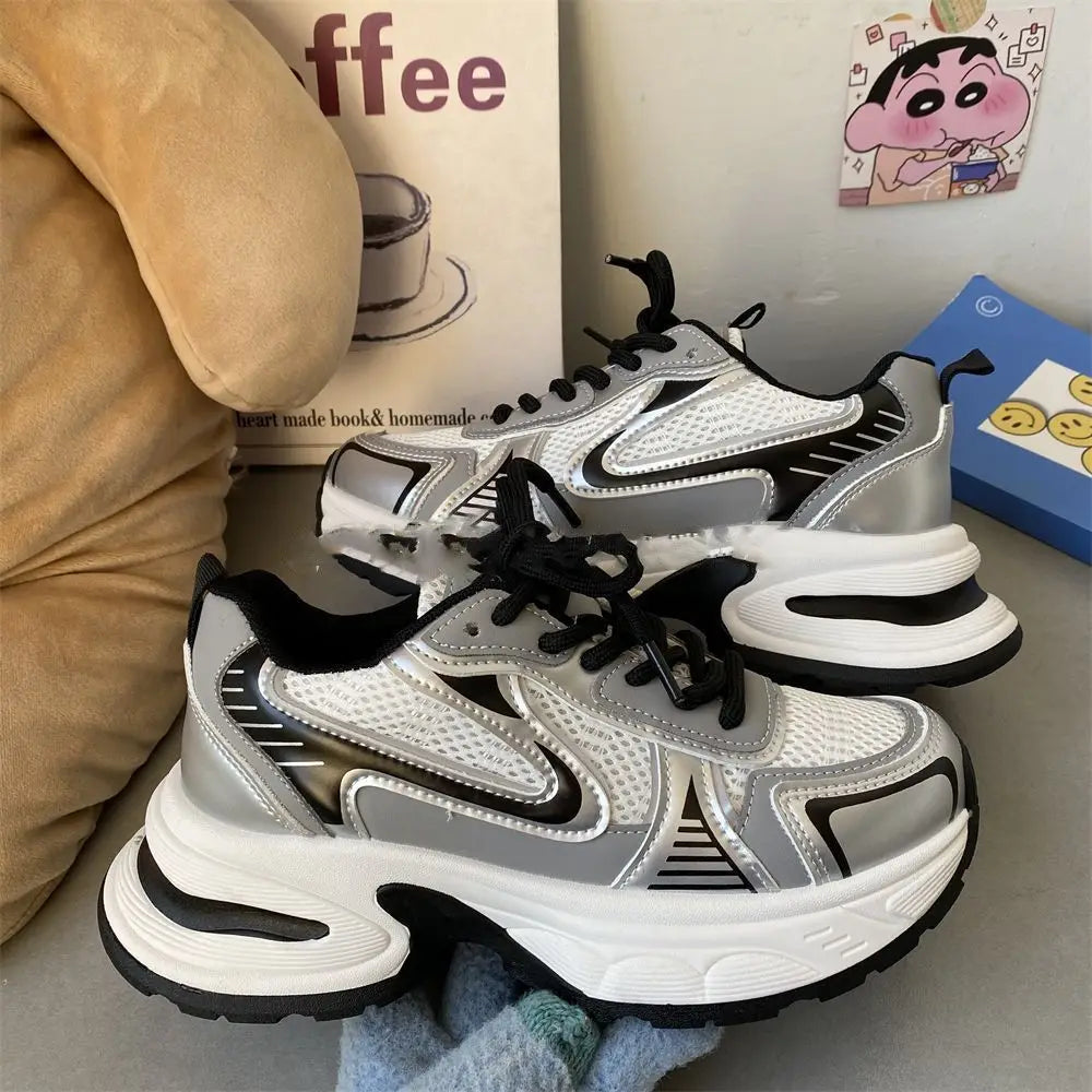 Women's Fashion Sneakers 2024 New Casual Running Sneakers Design Luxury Women's Shoes Breathable Tennis Shoes Platform Shoes