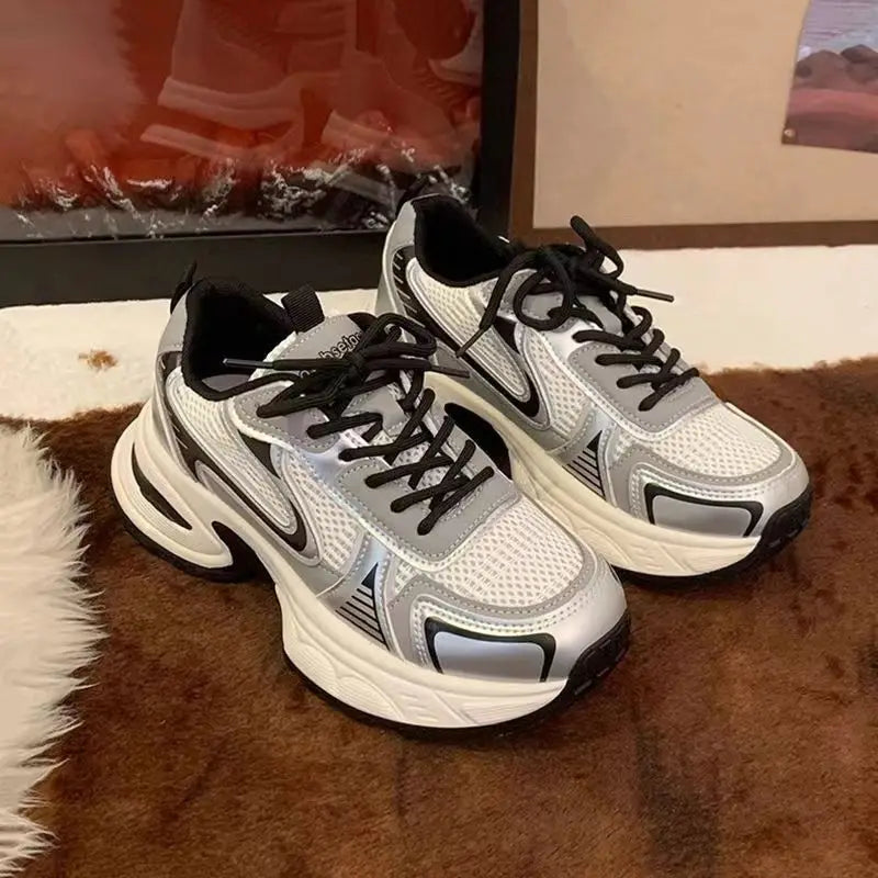 Women's Fashion Sneakers 2024 New Casual Running Sneakers Design Luxury Women's Shoes Breathable Tennis Shoes Platform Shoes