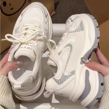 Women's Fashion Sneakers 2024 New Casual Running Sneakers Design Luxury Women's Shoes Breathable Tennis Shoes Platform Shoes
